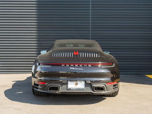 Used 2021 Porsche 911 Carrera RWD image 10