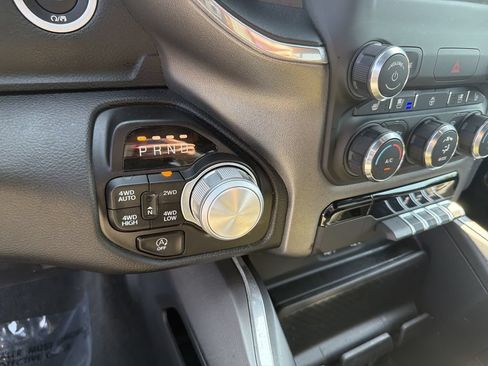 Used 2022 RAM 1500 Laramie w/ Sport Appearance Package AWD/4WD image 27