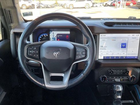 Used 2022 Ford Bronco Outer Banks w/ Sasquatch Package image 5