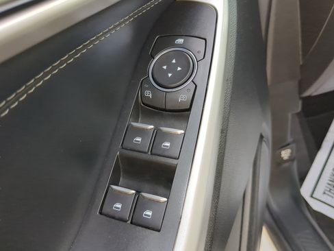 Certified 2020 Ford Explorer XLT w/ Equipment Group 202A image 48