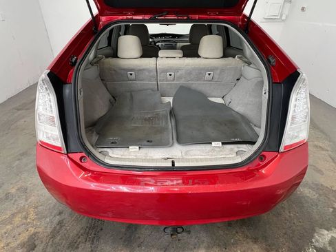 Used 2010 Toyota Prius Two w/ Preferred Accessory Pkg FWD image 23