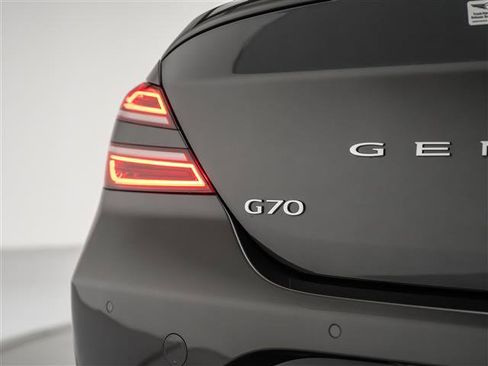New 2026 Genesis G70 2.5T Prestige image 15