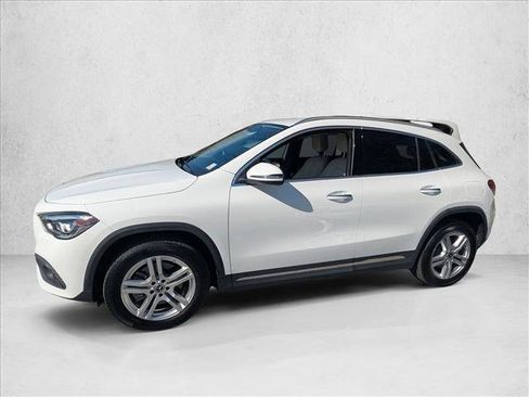 Used 2023 Mercedes-Benz GLA 250 4MATIC image 3