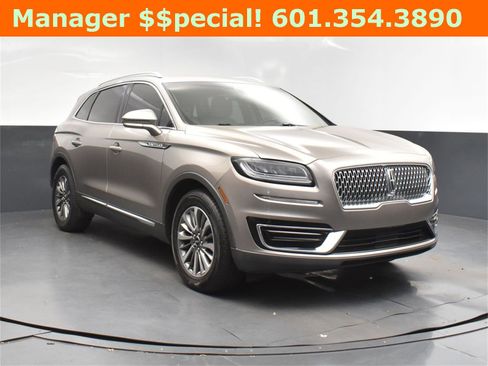 Used 2020 Lincoln Nautilus FWD w/ Equipment Group 101A image 9
