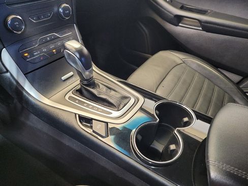 Used 2017 Ford Edge SEL w/ Equipment Group 201A image 26