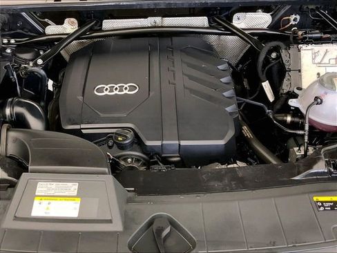 Used 2023 Audi Q5 2.0T Premium Plus w/ Premium Plus Package AWD/4WD image 19