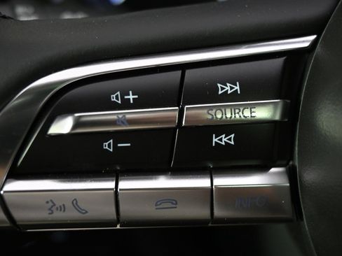 Used 2025 MAZDA CX-50 AWD 2.5 Hybrid w/ Premium Pkg image 31