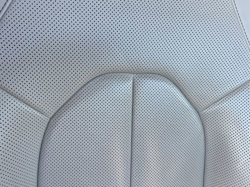 Used 2019 Chrysler Pacifica Limited w/ Tire & Wheel Group image 44