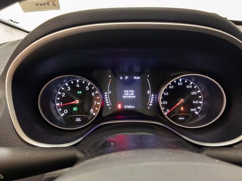 Used 2021 Jeep Compass Latitude image 15