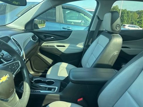 Used 2020 Chevrolet Equinox Premier AWD/4WD image 10