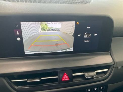 Used 2024 Kia Seltos EX FWD image 16