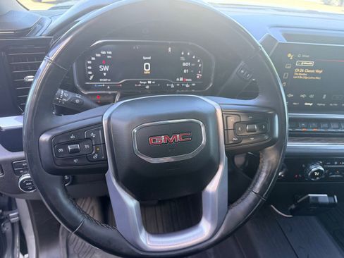 Used 2023 GMC Sierra 1500 SLE w/ Enhanced Capability Package AWD/4WD image 12