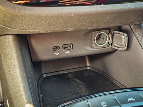 New 2026 Buick Envista Sport Touring image 25