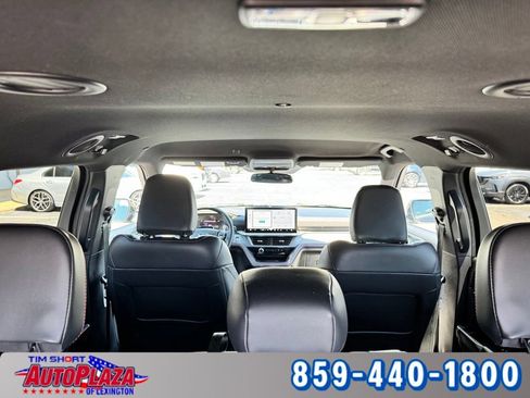 Used 2025 Ford Explorer ST-Line w/ ST-Line Street Pack AWD/4WD image 41