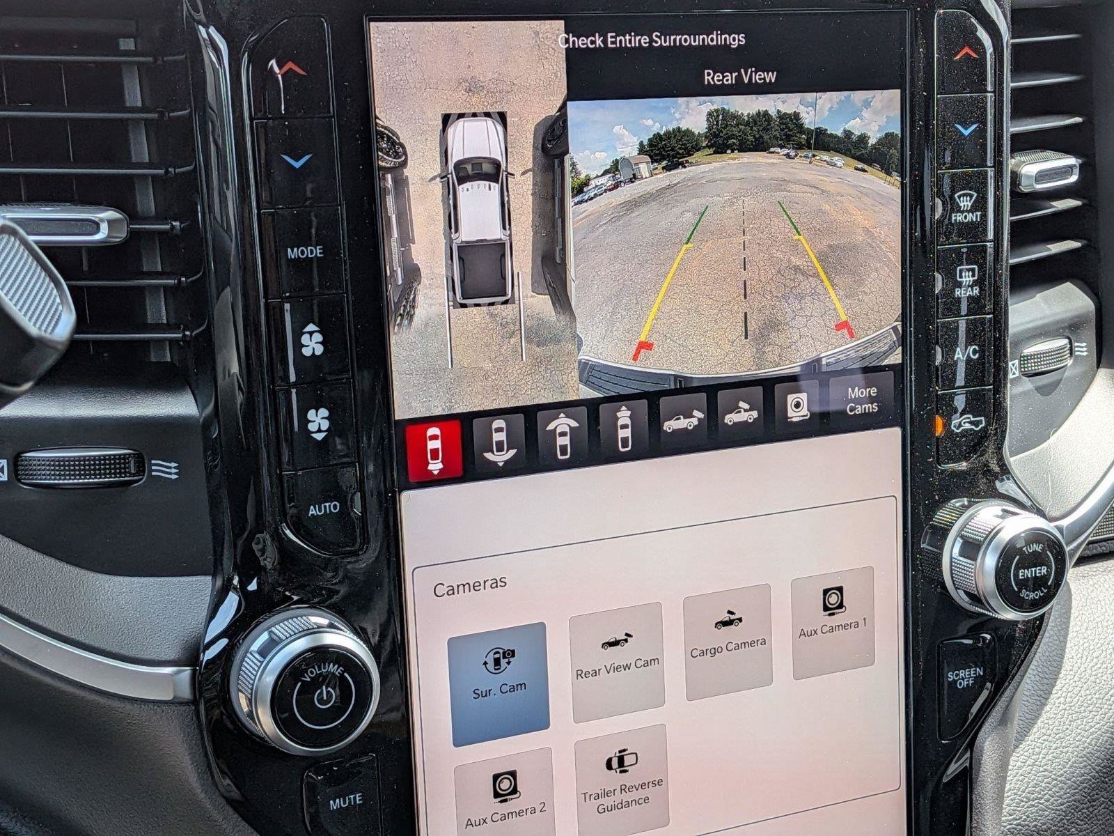 New 2026 RAM 2500 Big Horn AWD/4WD image 11