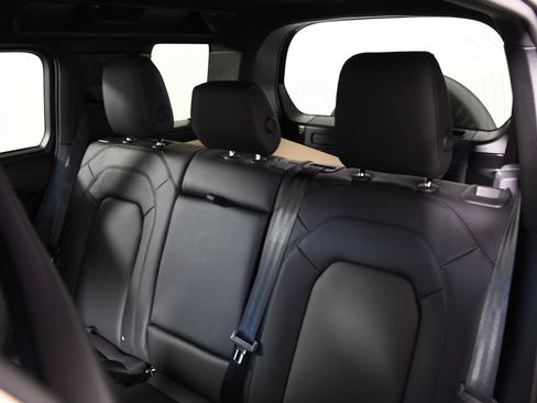 New 2026 Land Rover Defender 110 S AWD/4WD image 28