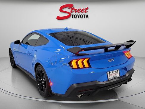 Used 2025 Ford Mustang GT RWD image 2