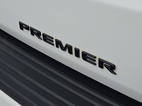 Used 2023 Chevrolet Tahoe Premier w/ Advanced Technology Package AWD/4WD image 8