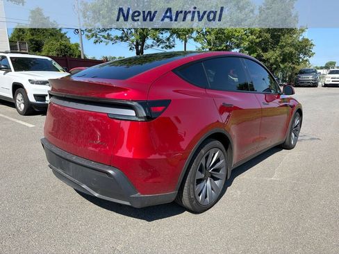 Used 2026 Tesla Model Y Long Range AWD/4WD image 9