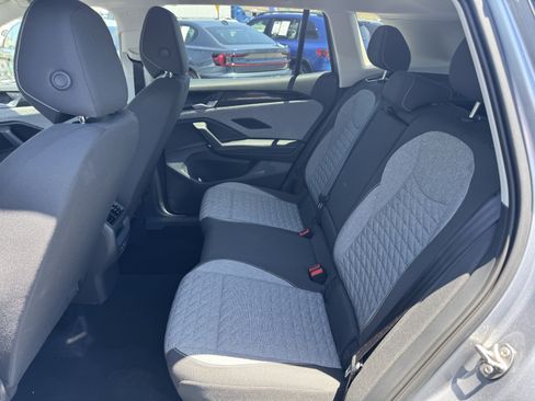 Certified 2025 Volkswagen Tiguan S FWD image 30