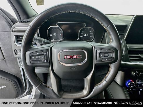 Used 2021 GMC Yukon AT4 w/ AT4 Premium Plus Package AWD/4WD image 11