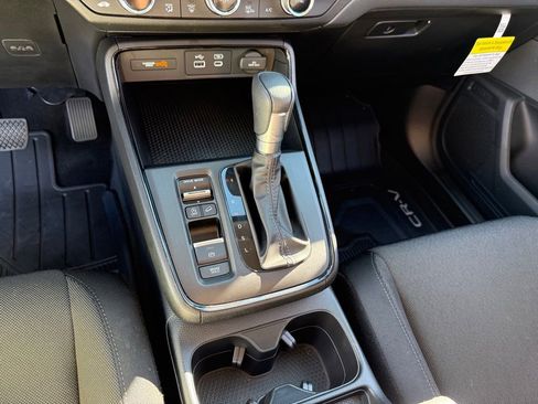 Certified 2025 Honda CR-V EX image 31