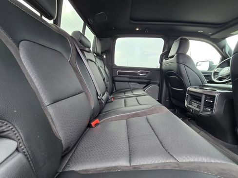 Used 2025 RAM 1500 Laramie w/ Night Edition AWD/4WD image 15