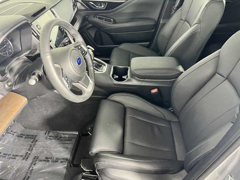 Used 2025 Subaru Outback Limited XT w/ Tech Package 2 AWD/4WD image 8