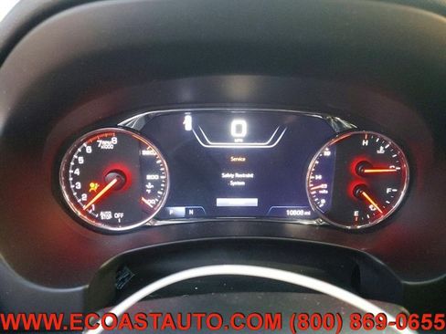 Used 2024 GMC Terrain Denali w/ Denali Premium Package AWD/4WD image 10
