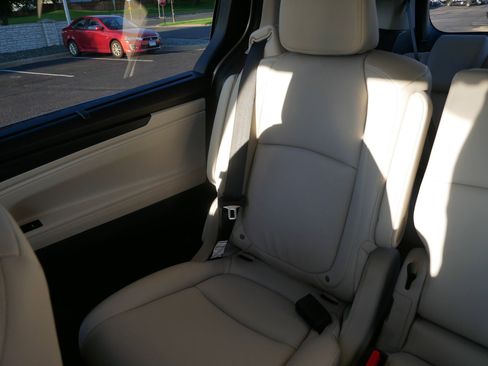 New 2026 Honda Odyssey EX-L image 12