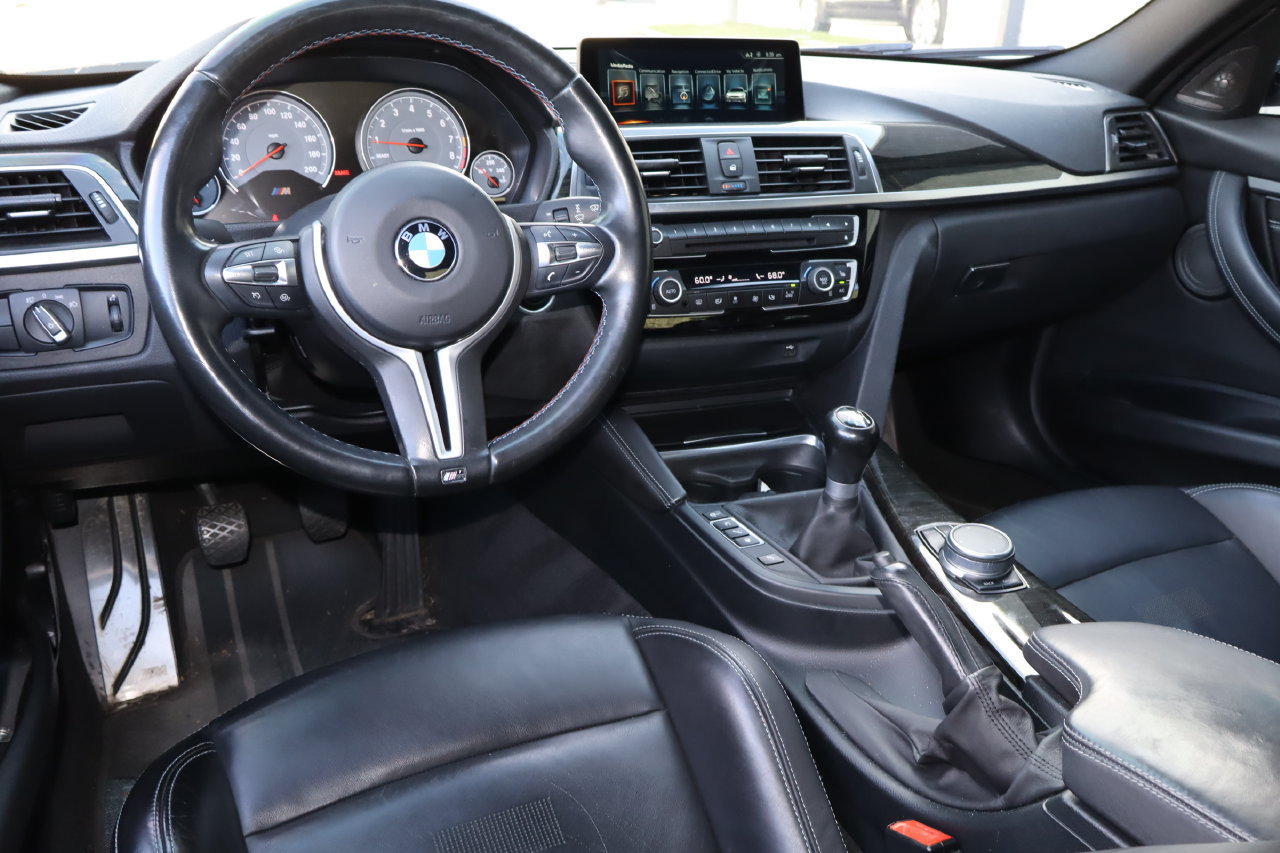 Used 2017 BMW M3 RWD image 4