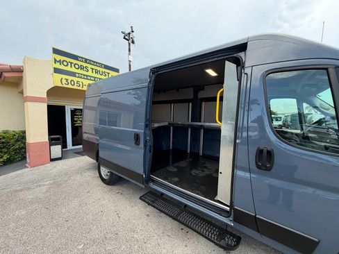 Used 2020 RAM ProMaster 3500 FWD image 8