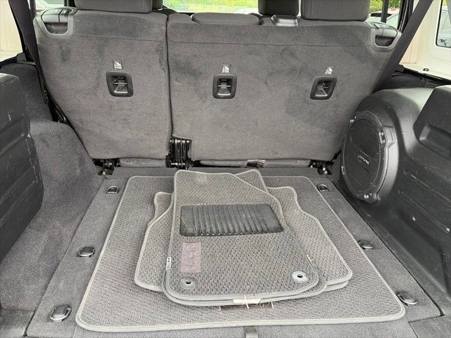 Used 2021 Jeep Wrangler Unlimited Sport AWD/4WD image 7