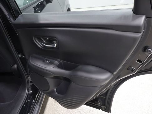 Used 2024 Honda HR-V LX image 20