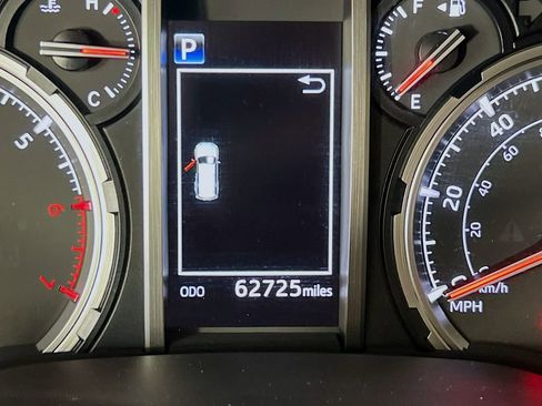 Used 2022 Toyota 4Runner TRD Off-Road Premium image 12