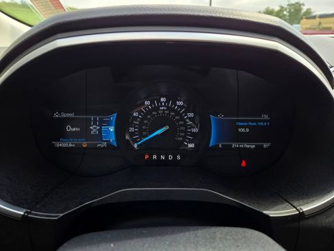 Used 2021 Ford Edge SE AWD/4WD image 19