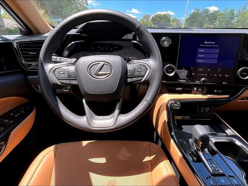 Used 2026 Lexus NX 350 AWD w/ Cold Area Package image 6