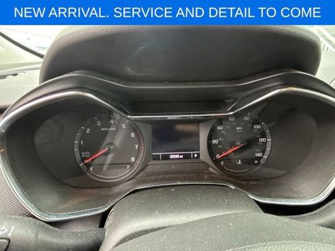 Used 2023 Chevrolet TrailBlazer LT FWD image 11