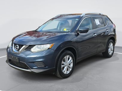 Used 2016 Nissan Rogue SV w/ SV Premium Package