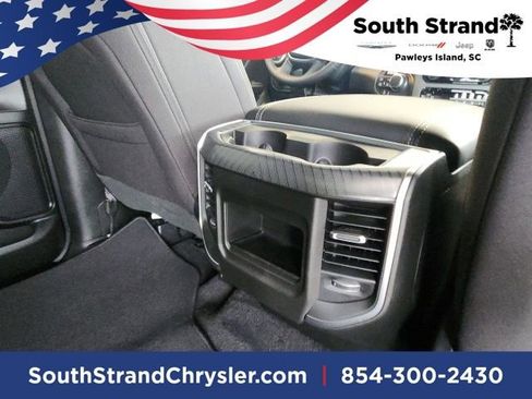 New 2026 RAM 1500 Big Horn AWD/4WD image 18