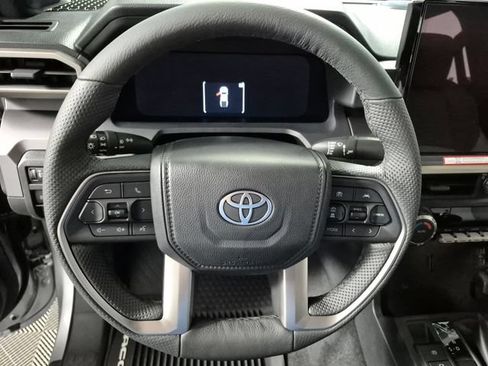 New 2026 Toyota Tacoma TRD Off-Road AWD/4WD image 11