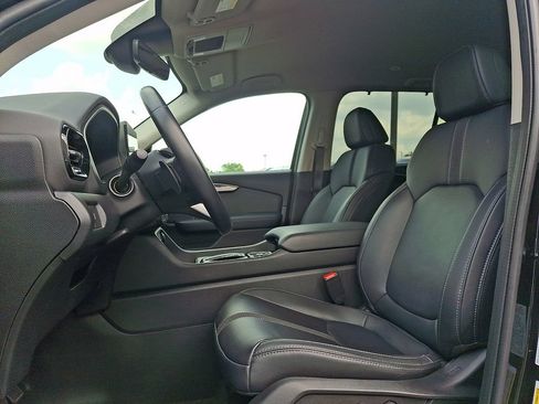 Used 2023 Honda Pilot EX-L image 13