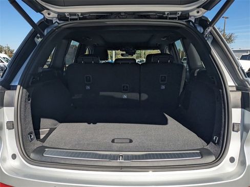 New 2025 Jeep Grand Cherokee Overland w/ Trailer Tow Package image 12