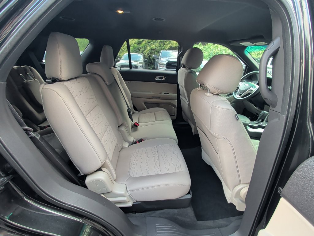 Used 2015 Ford Explorer 4WD image 16
