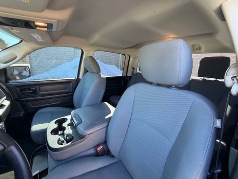 Used 2017 RAM 1500 Express w/ Express Value Package image 20