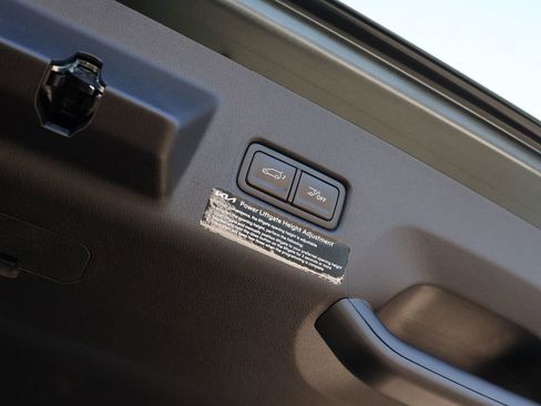 New 2027 Kia Telluride EX w/ Towing Package FWD image 9