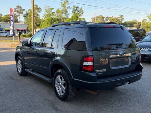 Used 2010 Ford Explorer XLT RWD image 6