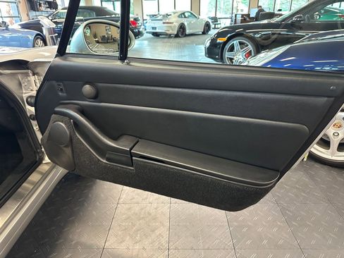 Used 1998 Porsche 911 Carrera image 82