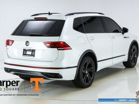 Used 2023 Volkswagen Tiguan SE R-Line FWD image 9