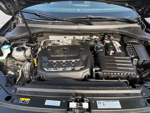 Used 2020 Volkswagen Tiguan S FWD image 21